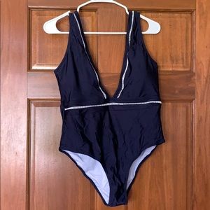 One-piece Cupshe Swimsuit